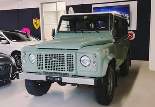 LAND ROVER Defender 90 2.2 TD4 Station Wagon Heritage – Foto 2