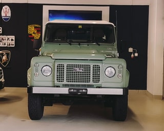 LAND ROVER Defender 90 2.2 TD4 Station Wagon Heritage – Foto 3