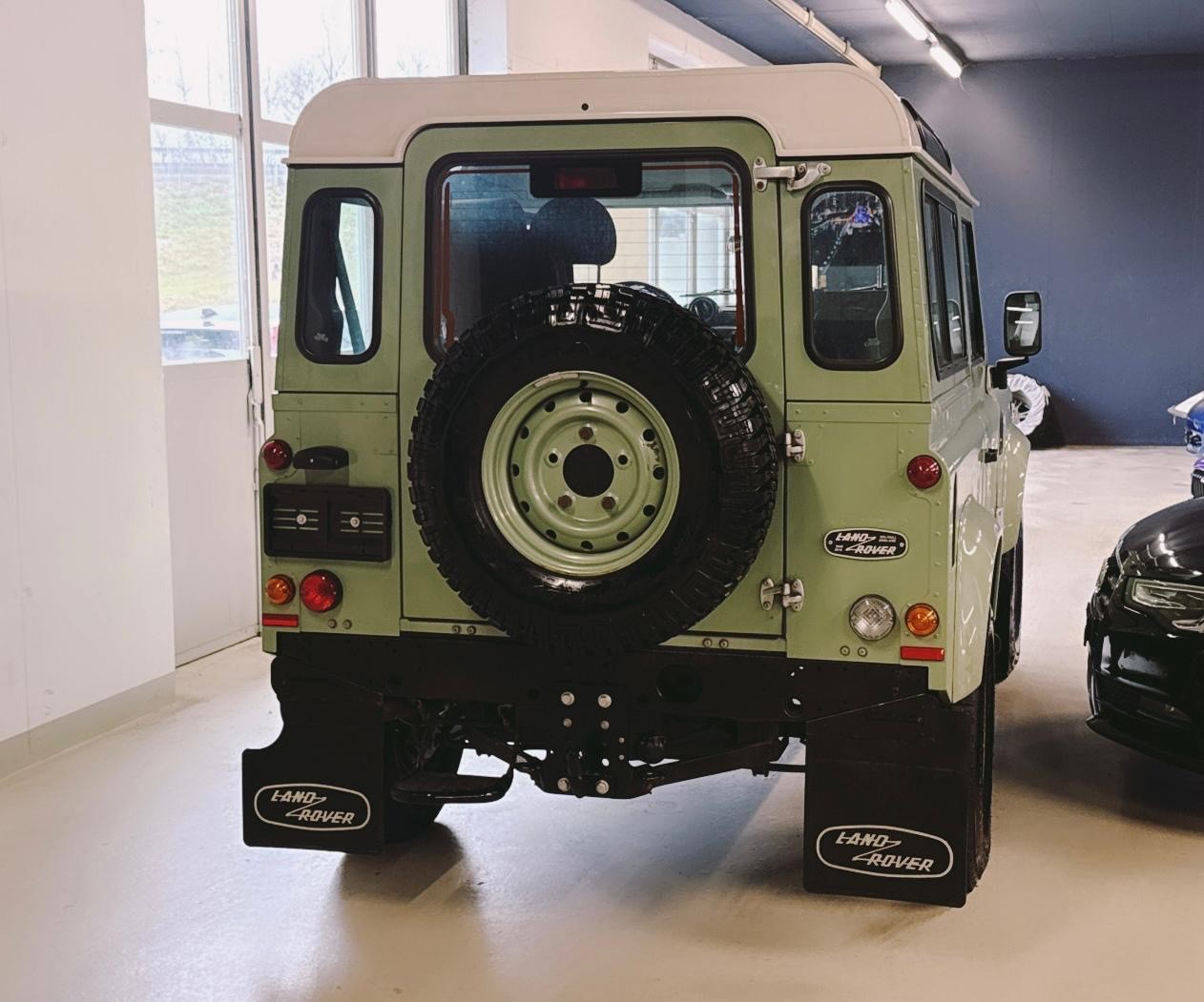 LAND ROVER Defender 90 2.2 TD4 Station Wagon Heritage – Foto 10