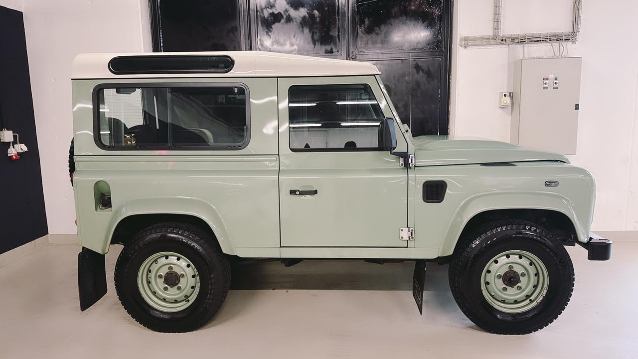 LAND ROVER Defender 90 2.2 TD4 Station Wagon Heritage – Foto 9