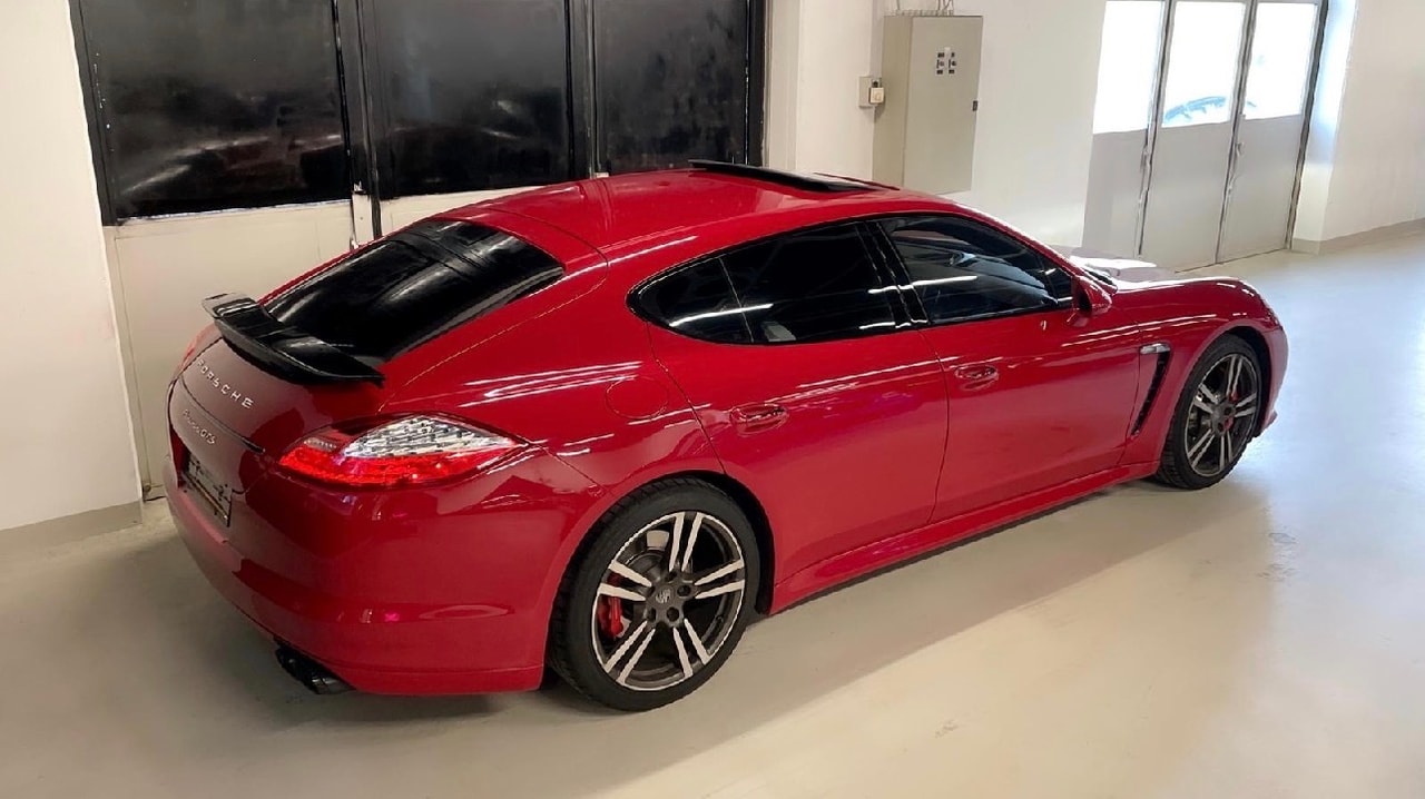 PORSCHE Panamera GTS 4.8 PDK – Foto 8