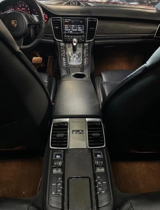 PORSCHE Panamera GTS 4.8 PDK – Foto 11