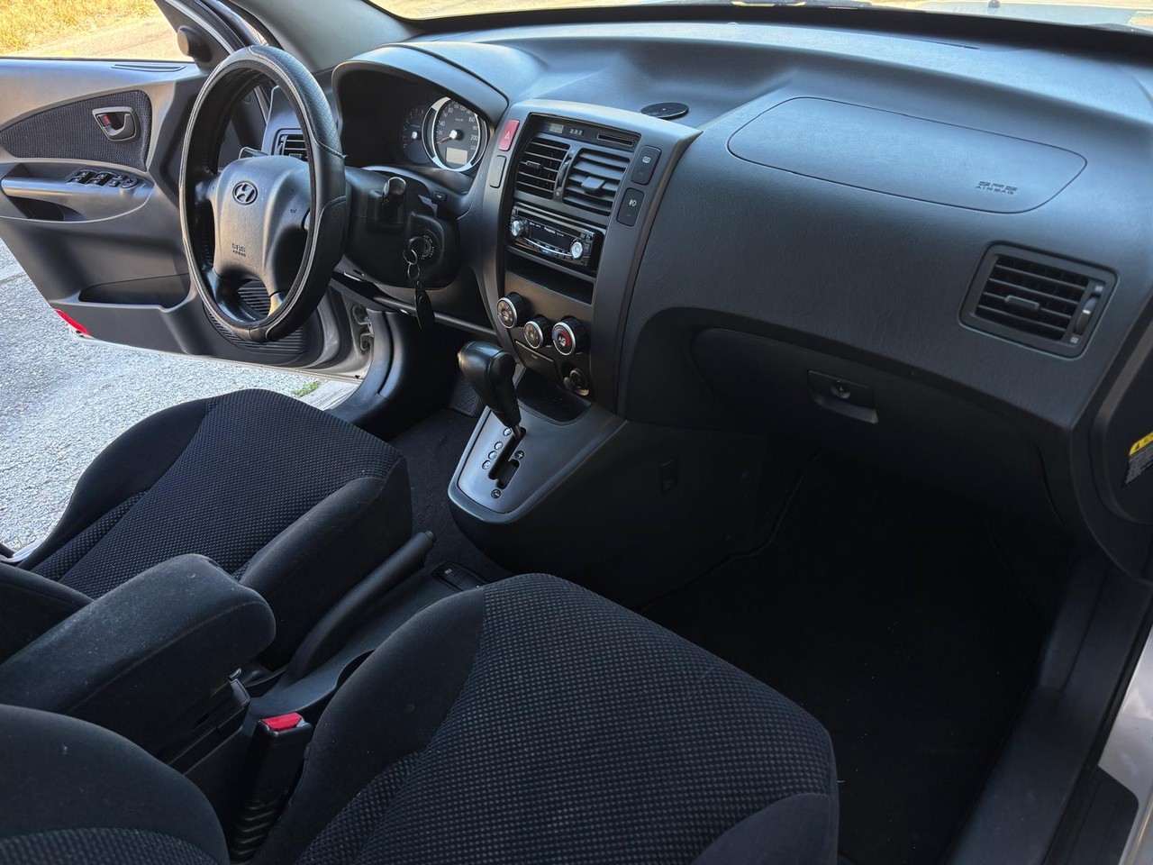 HYUNDAI Tucson 2.0 CRDi Comfort City 2WD Automatic – Foto 9