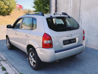 HYUNDAI Tucson 2.0 CRDi Comfort City 2WD Automatic – Foto 7