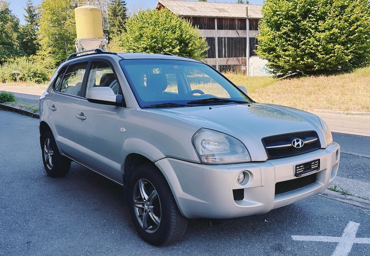 HYUNDAI Tucson 2.0 CRDi Comfort City 2WD Automatic – Foto 1