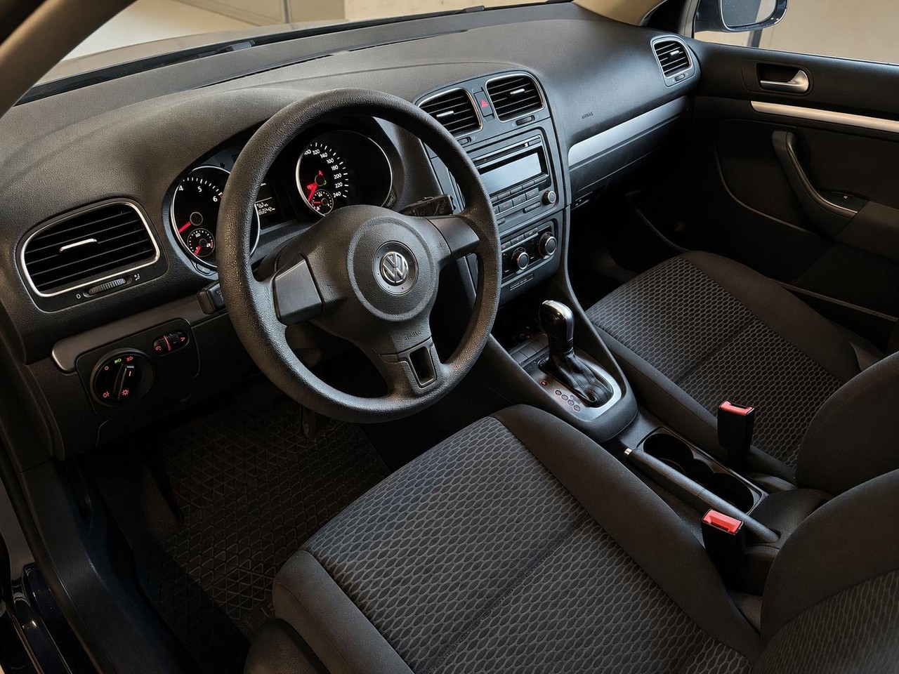 VW Golf Variant 1.2 TSI Comfortline DSG – Foto 11