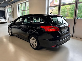FORD Focus 1.5 TDCi Business PowerShift – Foto 9