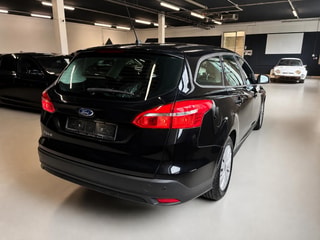 FORD Focus 1.5 TDCi Business PowerShift – Foto 10