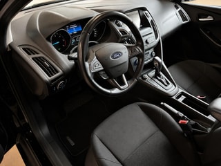 FORD Focus 1.5 TDCi Business PowerShift – Foto 12
