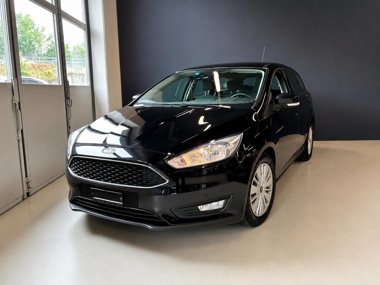 FORD Focus 1.5 TDCi Business PowerShift – Foto 2