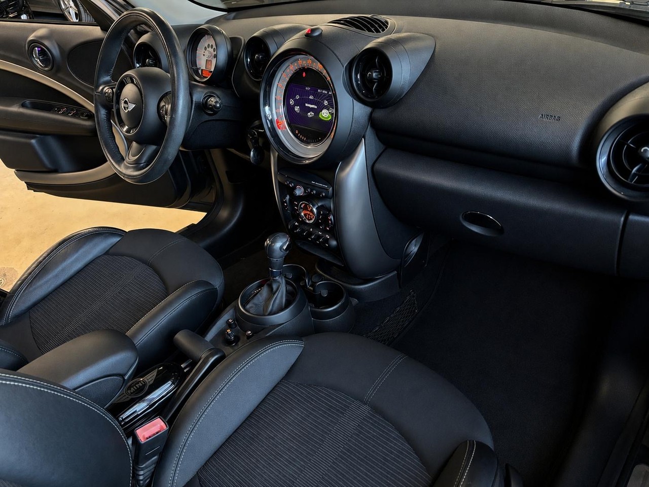 MINI Countryman Cooper ALL4 Steptronic – Foto 12