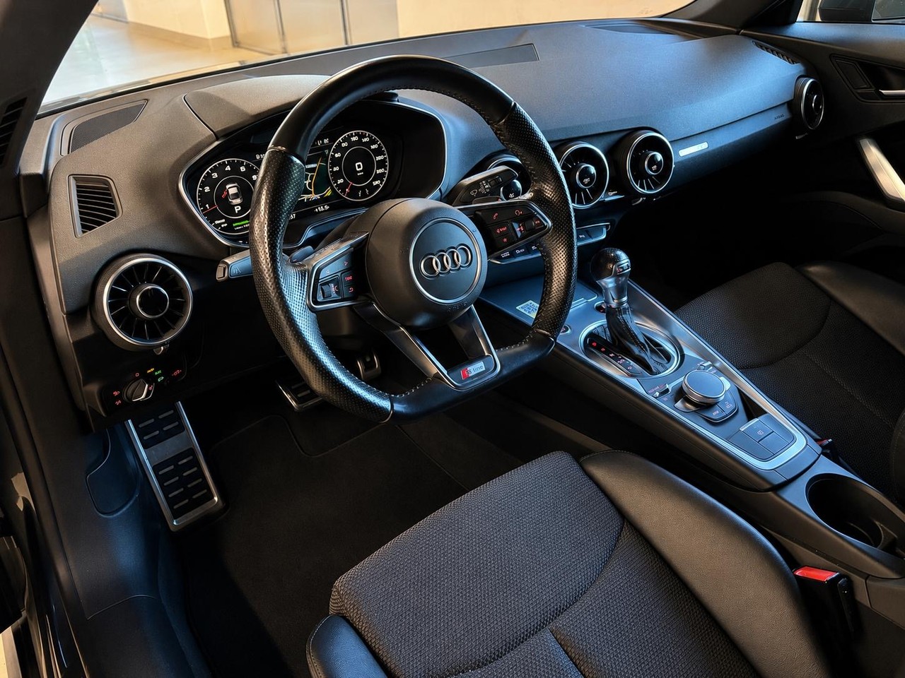 AUDI TT Coupé 2.0 TFSI S-tronic – Foto 13