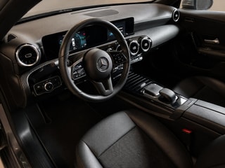 MERCEDES-BENZ CLA 180 d Progressive 7G-DCT – Foto 12