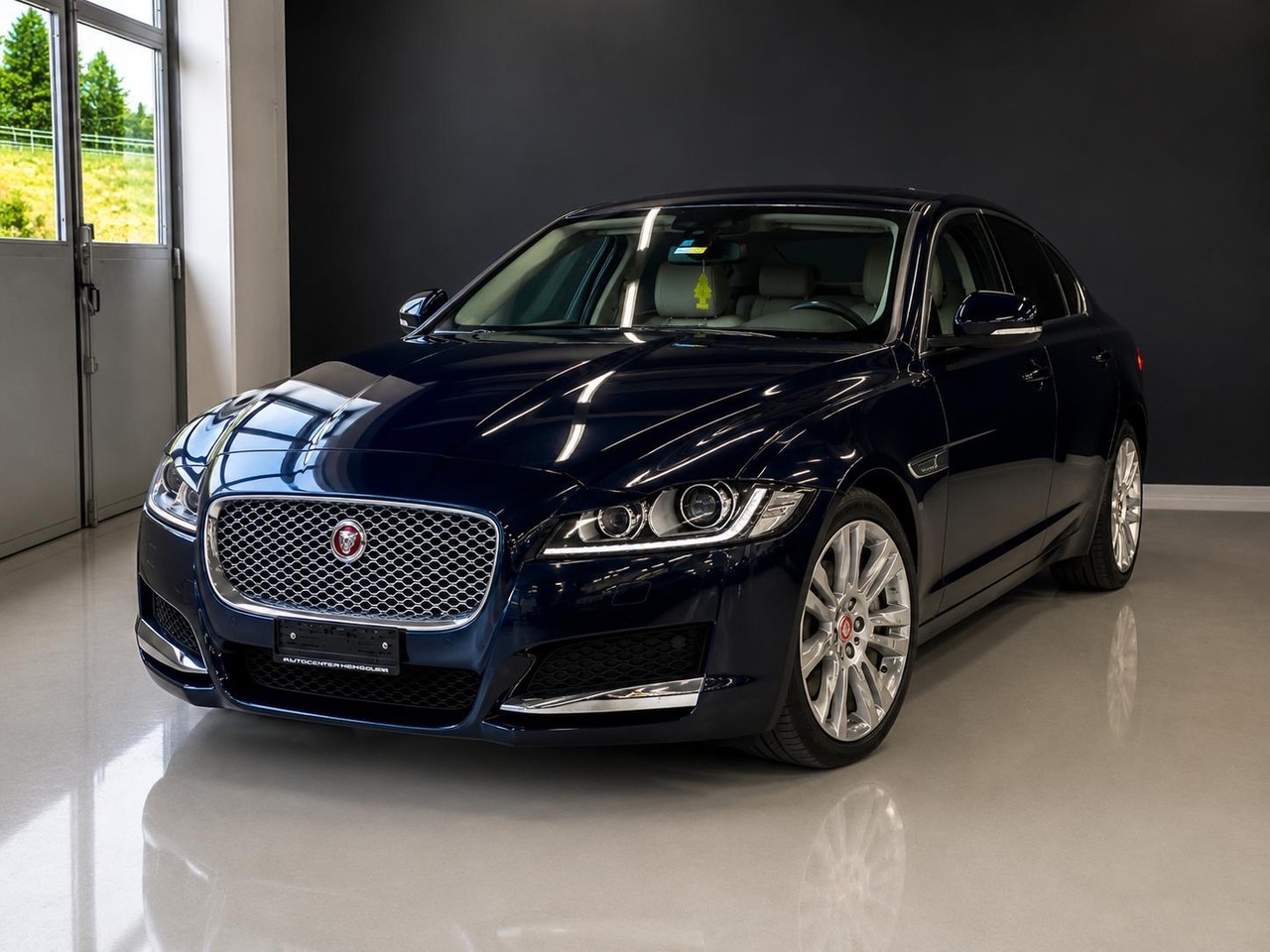 JAGUAR XF 20d Portfolio AWD Automatic – Foto 5