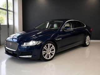 JAGUAR XF 20d Portfolio AWD Automatic – Foto 4
