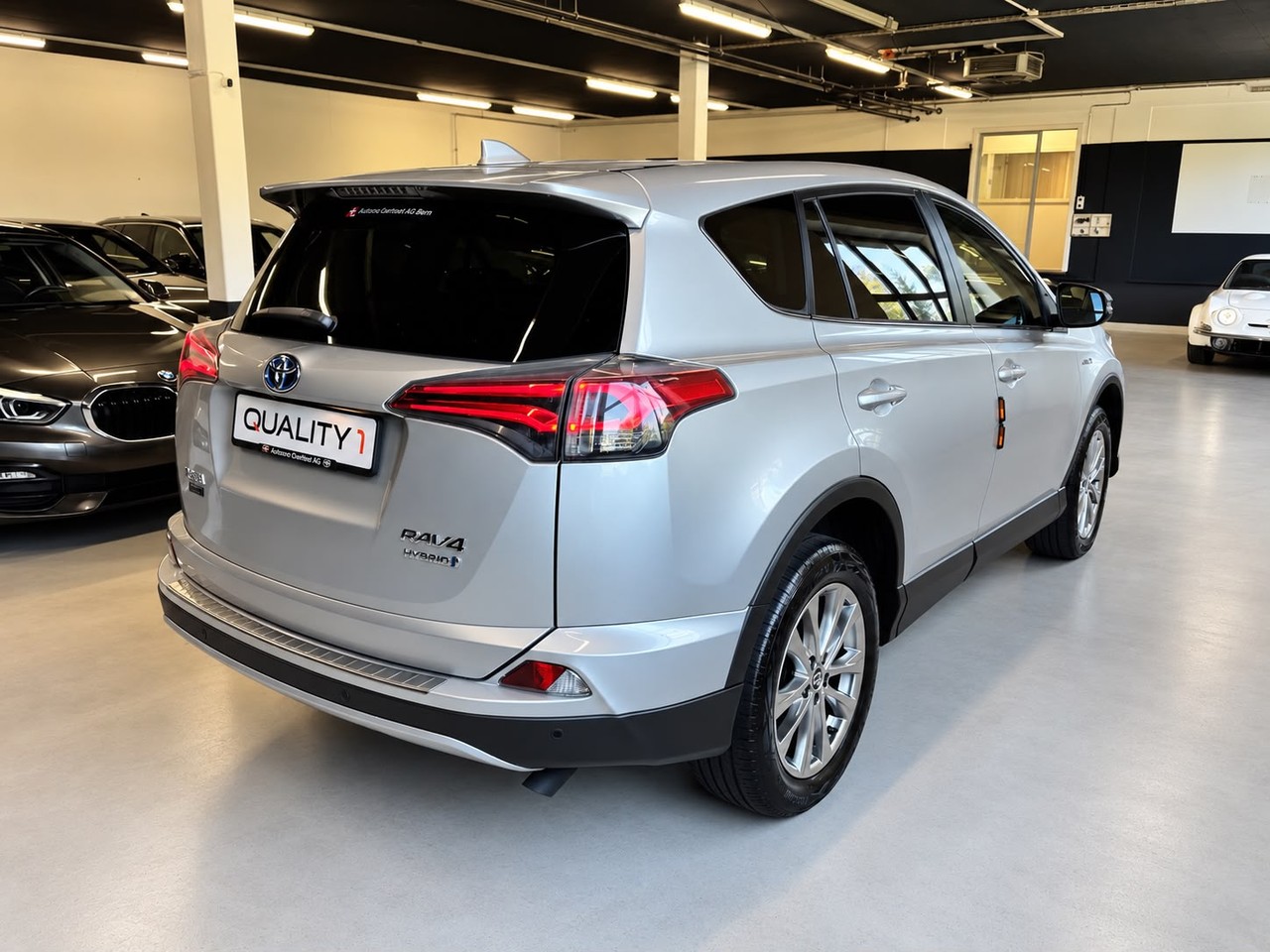 TOYOTA RAV-4 2.5 HSD Trend e-CVT – Foto 9
