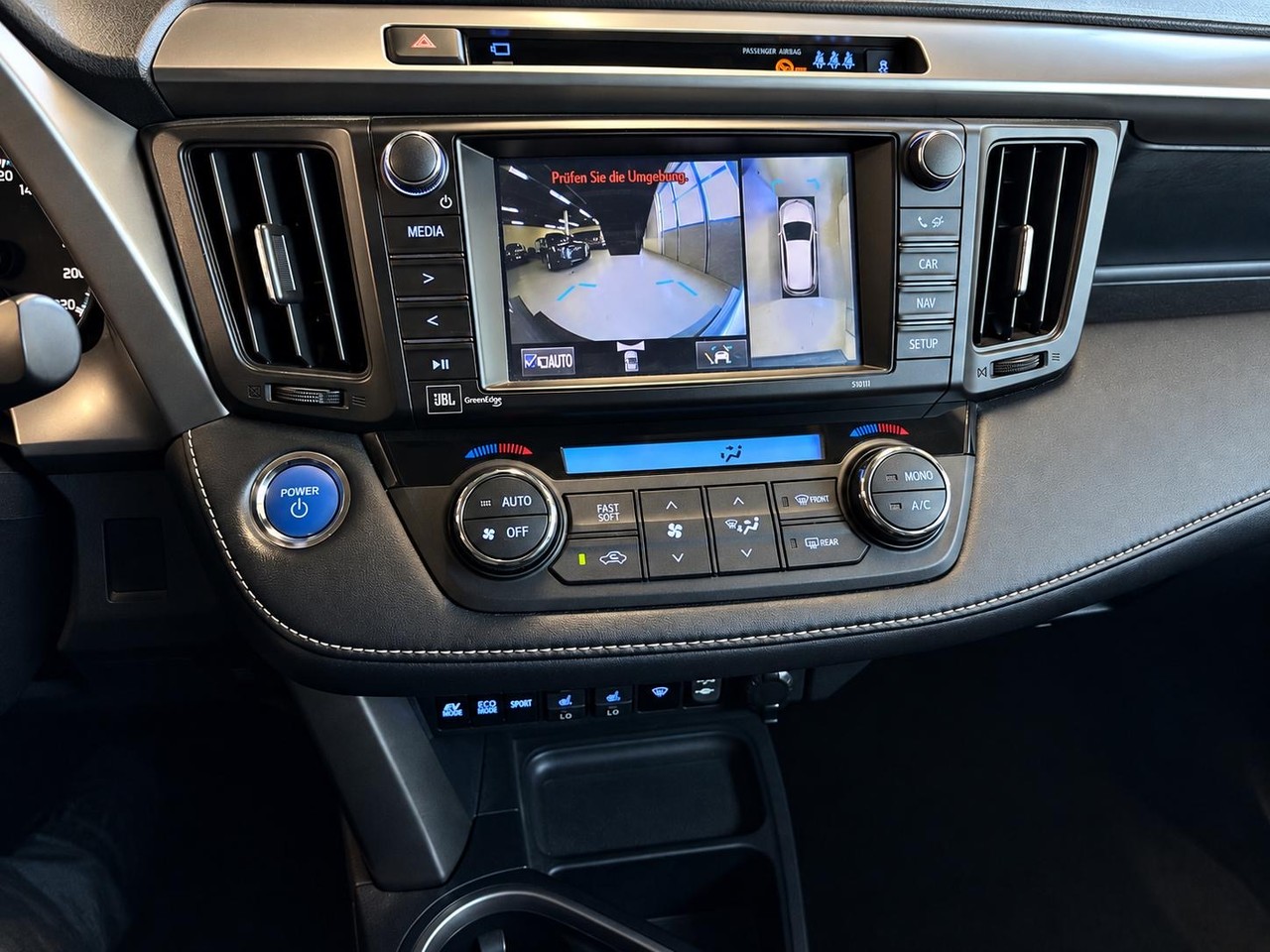 TOYOTA RAV-4 2.5 HSD Trend e-CVT – Foto 13