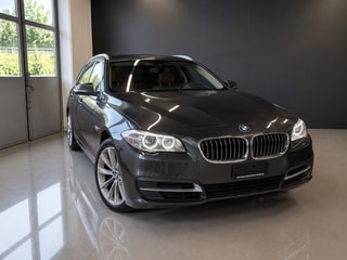 BMW 528i Touring xDrive Modern Line Steptronic – Foto 4