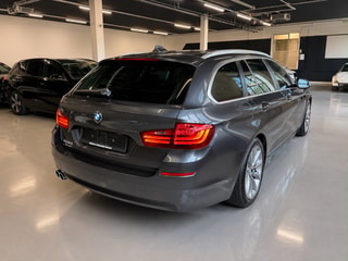 BMW 528i Touring xDrive Modern Line Steptronic – Foto 9