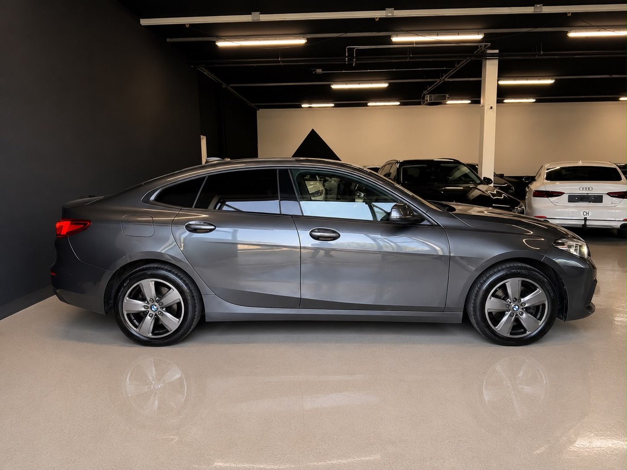 BMW 216 Active Tourer – Foto 8