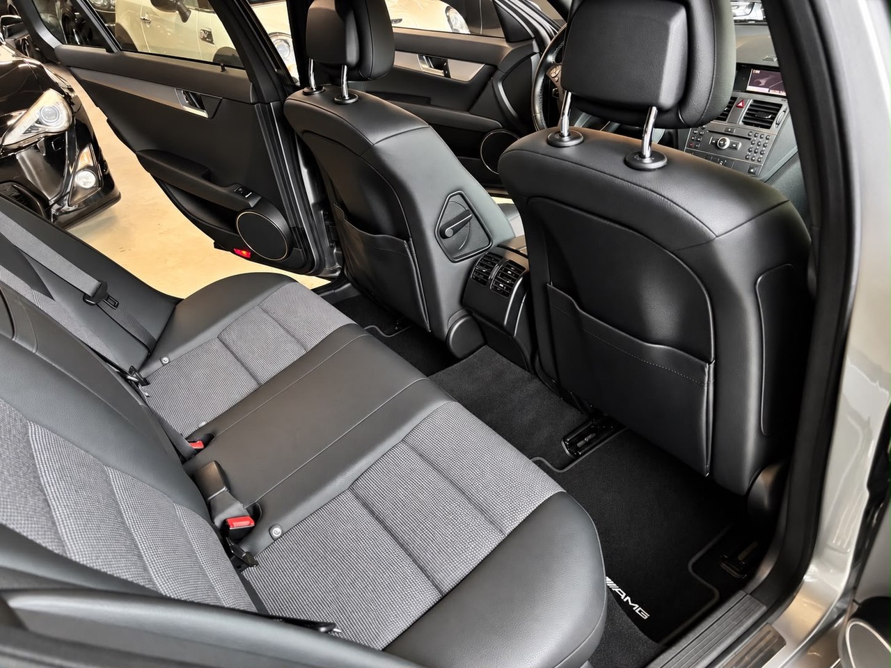 MERCEDES-BENZ C 250 CDI BlueEff. Elégance 4Matic 7G-Tronic – Foto 14