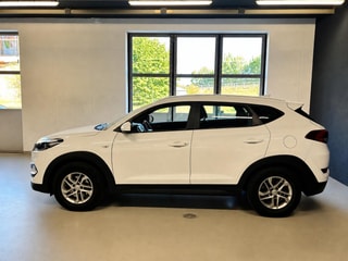 HYUNDAI Tucson 1.7 CRDI Plena 2WD DCT7 – Foto 8