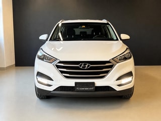 HYUNDAI Tucson 1.7 CRDI Plena 2WD DCT7 – Foto 3