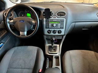 FORD Focus 2.0i Trend – Foto 13