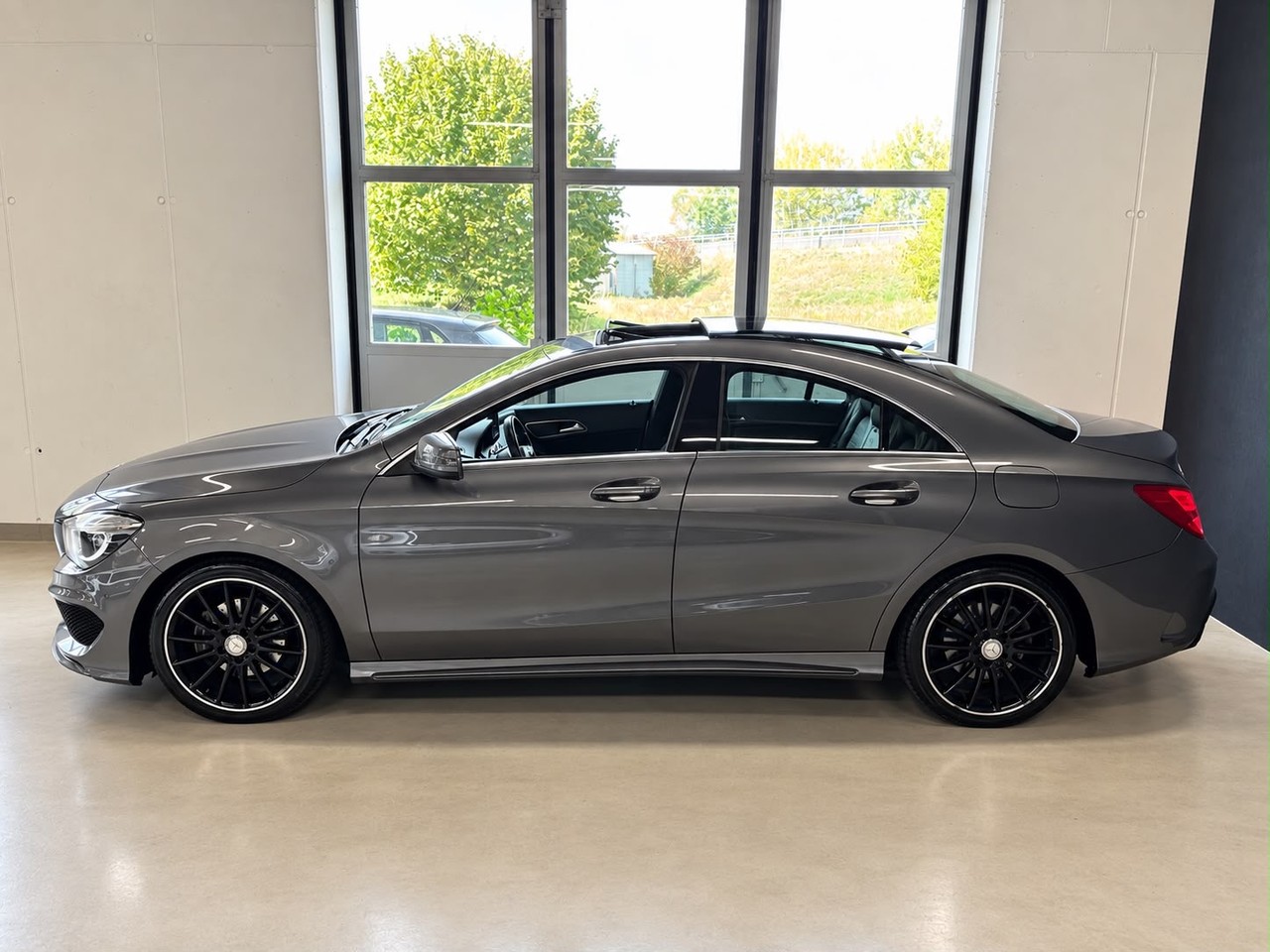 MERCEDES-BENZ CLA 180 AMG Line 7G-DCT – Foto 9
