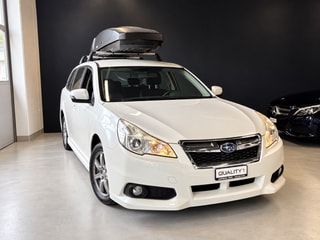 SUBARU Legacy 2.0i Swiss AWD Lineartronic – Foto 8