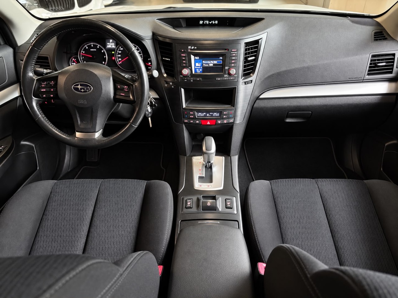 SUBARU Legacy 2.0i Swiss AWD Lineartronic – Foto 13