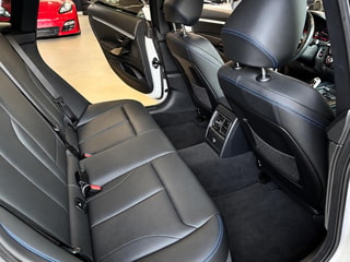 BMW 320d GT xDrive M Sport Steptronic – Foto 16
