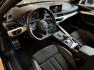 AUDI A4 Limousine 2.0 TFSI Design quattro S-tronic – Foto 12