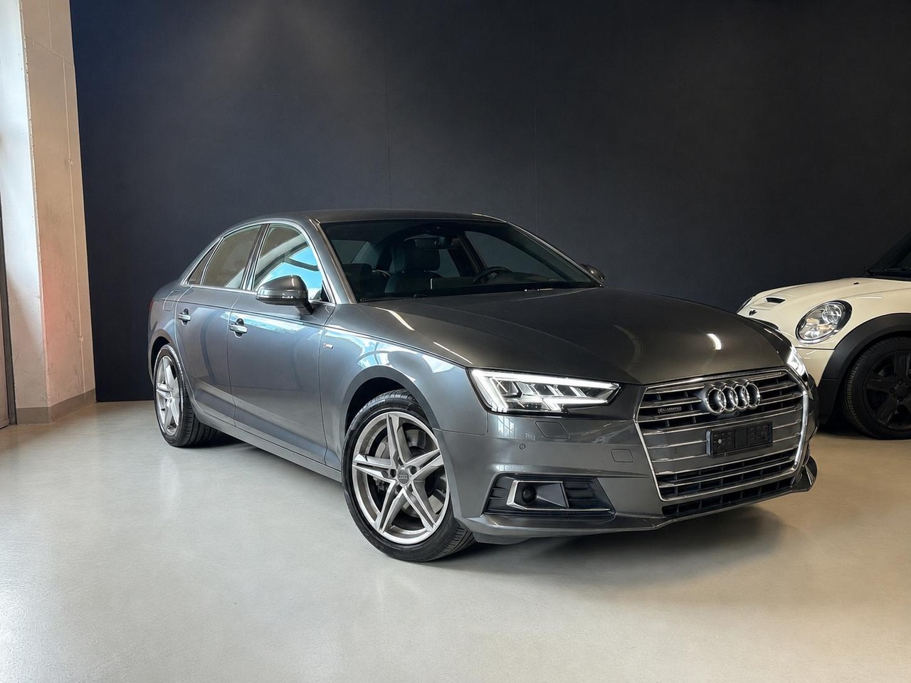 AUDI A4 Limousine 2.0 TFSI Design quattro S-tronic – Foto 4