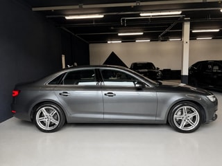 AUDI A4 Limousine 2.0 TFSI Design quattro S-tronic – Foto 7