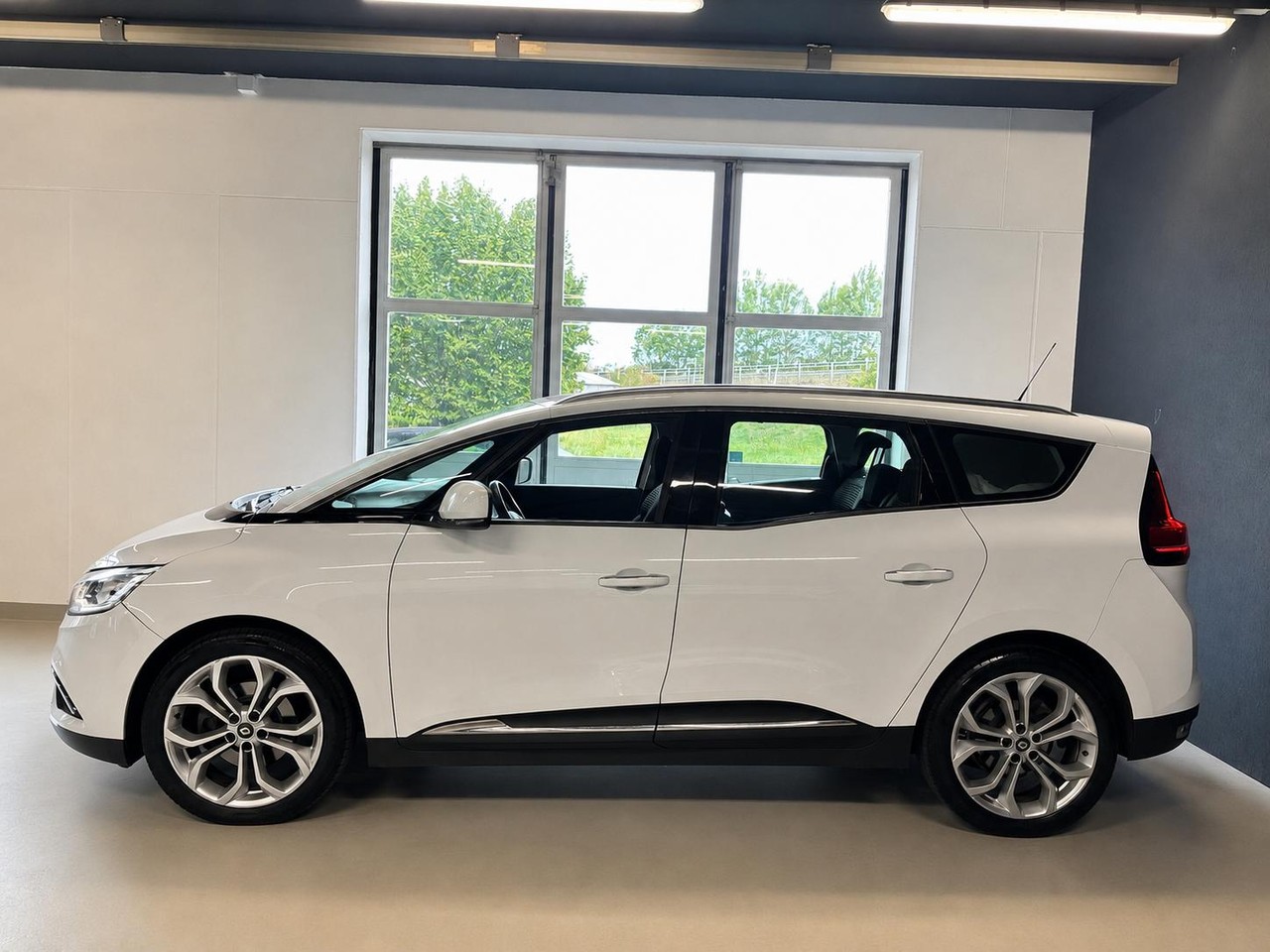 RENAULT Grand Scénic 1.5 dCi Bose EDC – Foto 7