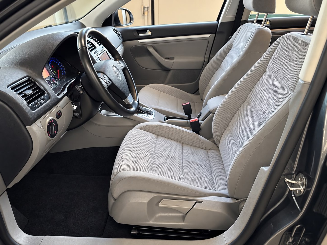 VW Golf Variant 1.4 TSI Comfortline DSG – Foto 17 von 27