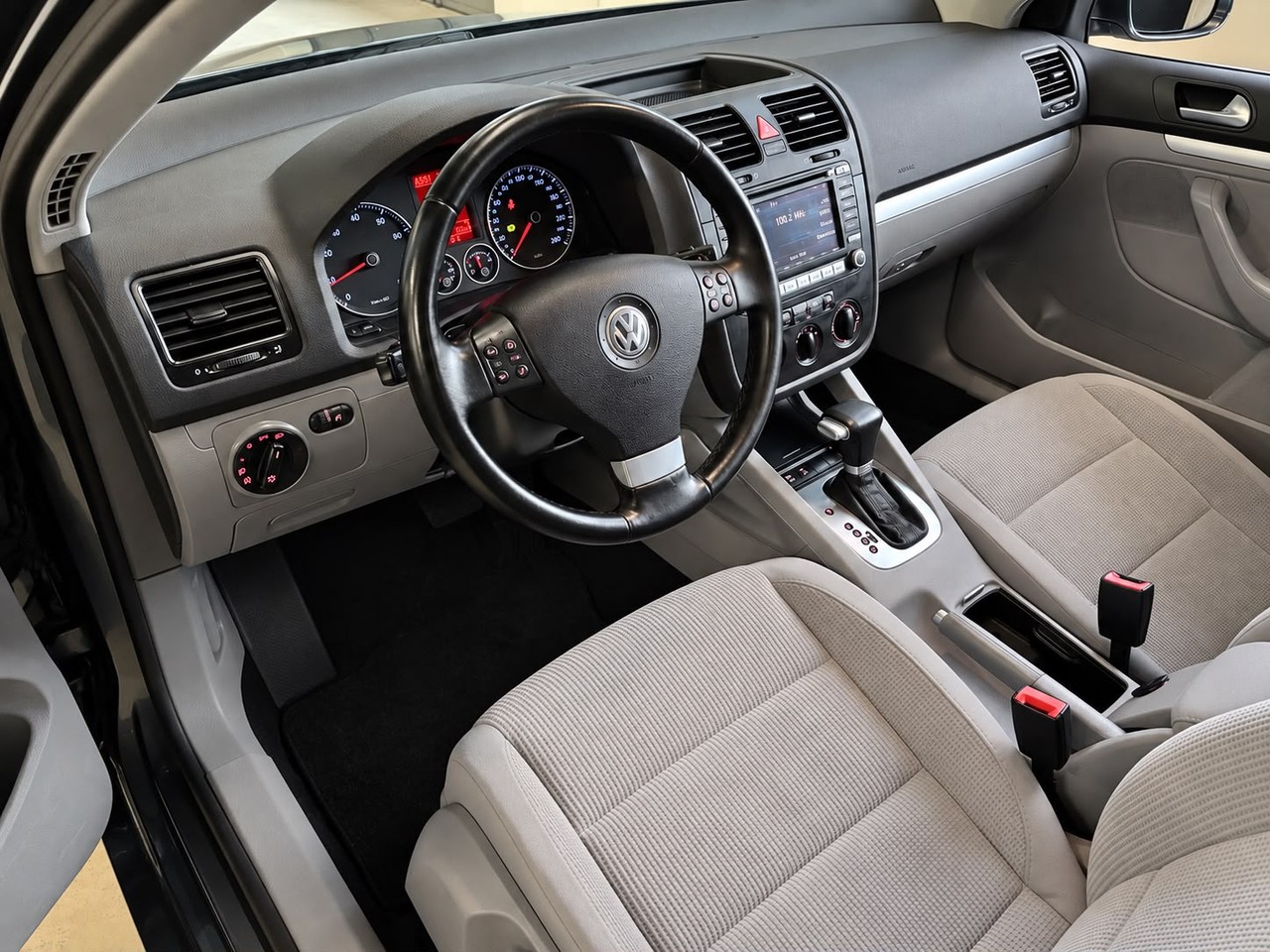 VW Golf Variant 1.4 TSI Comfortline DSG – Foto 18 von 27