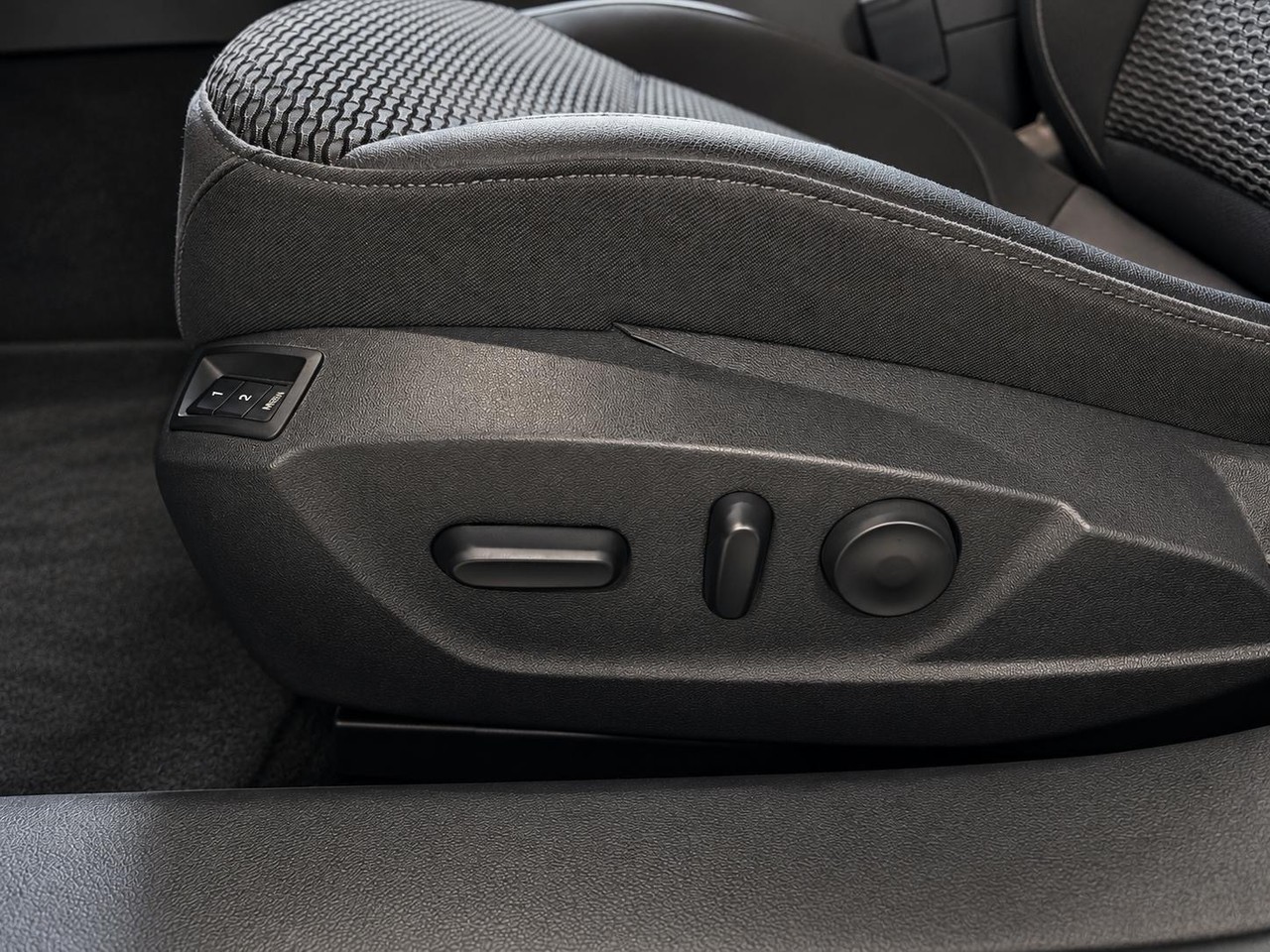 OPEL Insignia ST 2.0 Turbo Sport 4WD Aut. – Foto 18 von 20