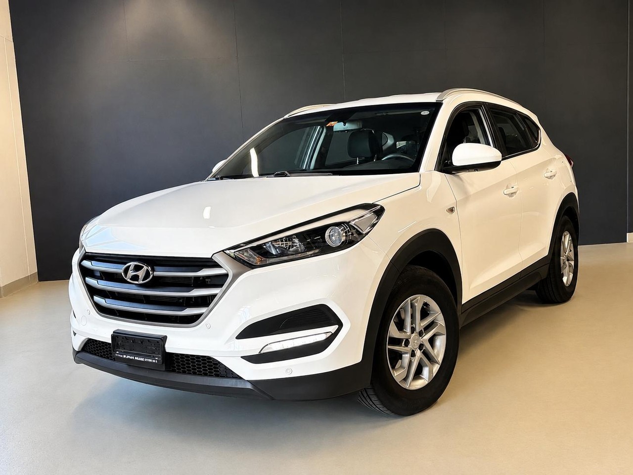 HYUNDAI Tucson 1.7 CRDI Plena 2WD DCT7 – Foto 5 von 16