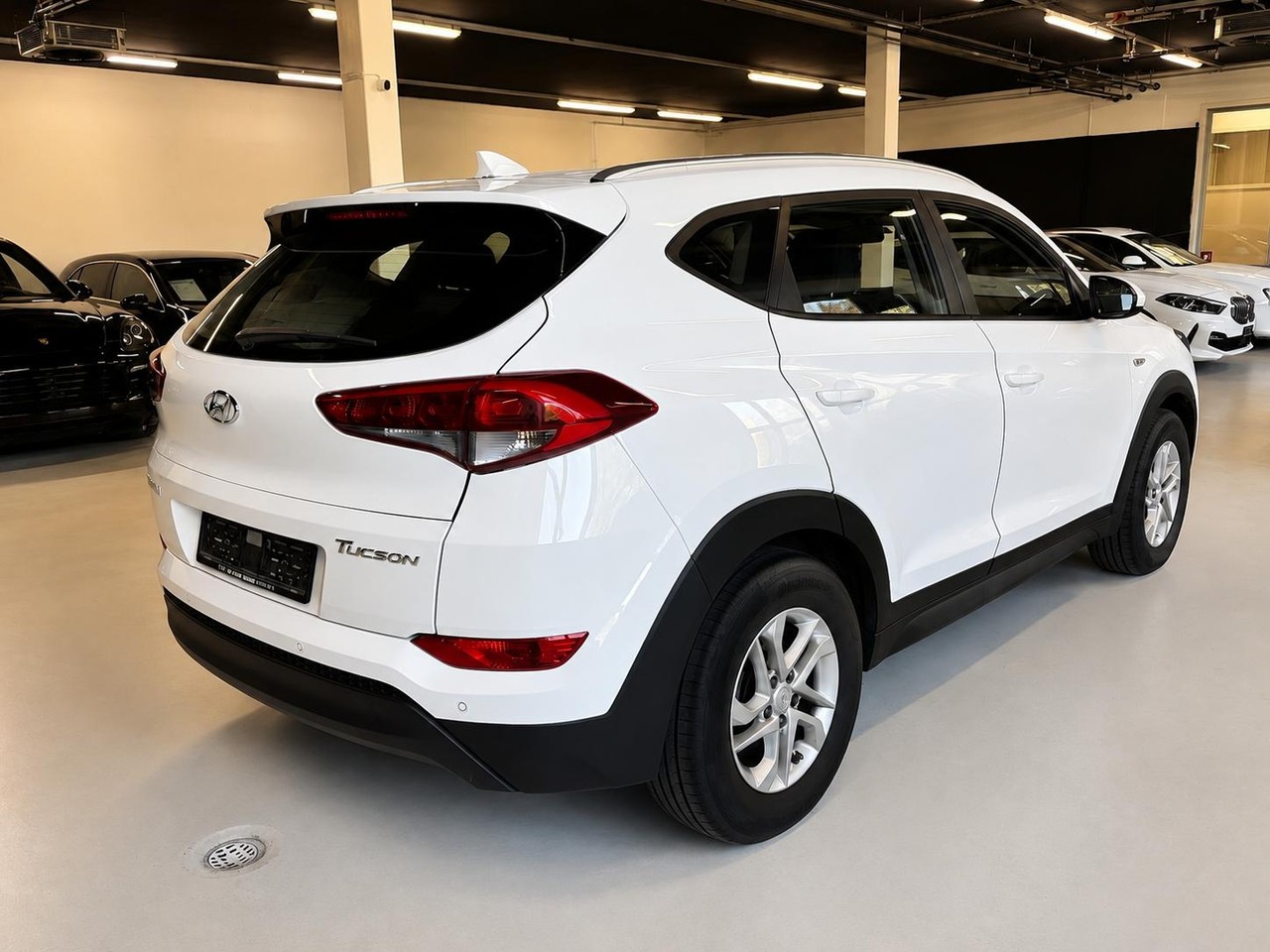 HYUNDAI Tucson 1.7 CRDI Plena 2WD DCT7 – Foto 7 von 16